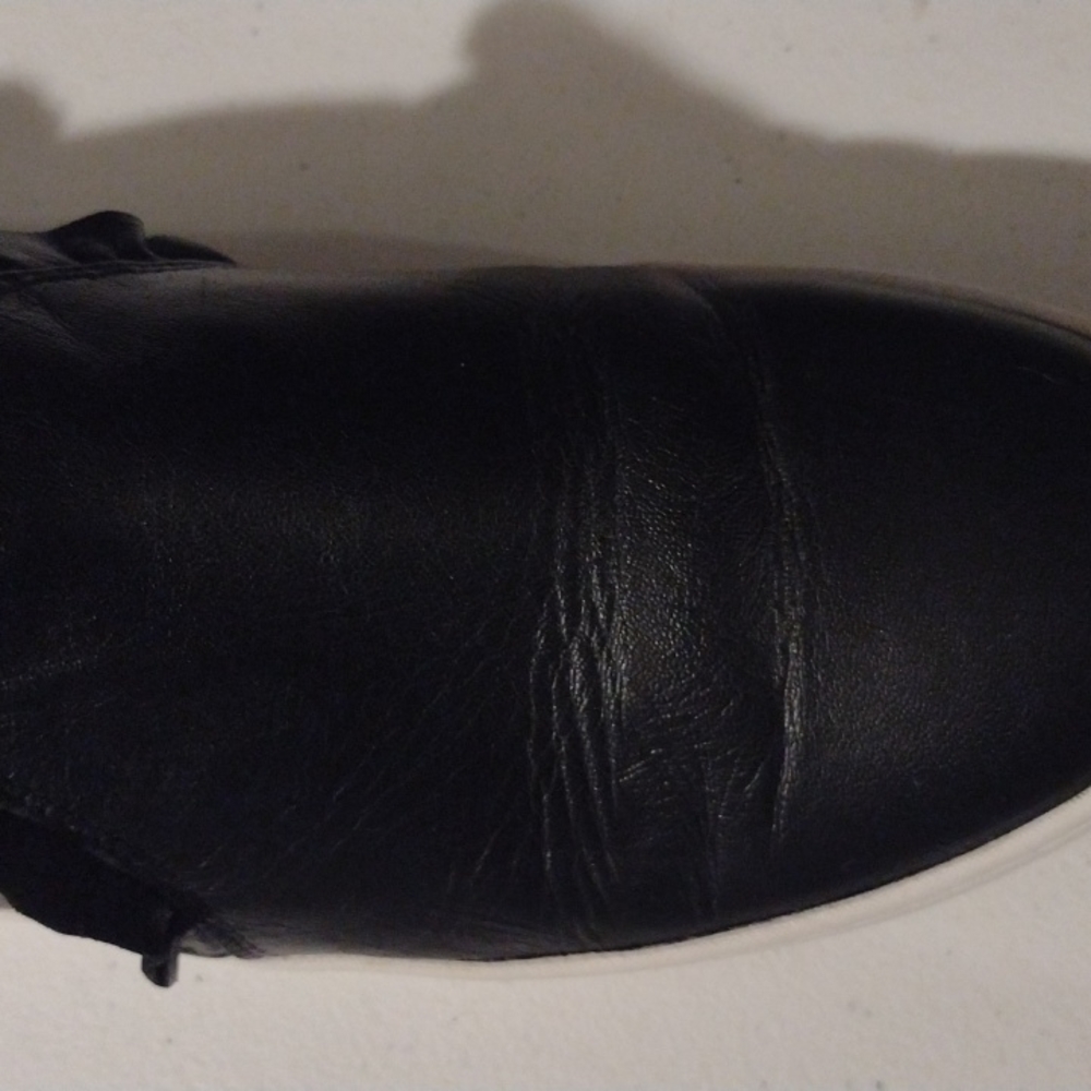 Kate Spade Black Leather Loafers with Ruffle Trim - Picture 5 of 7
